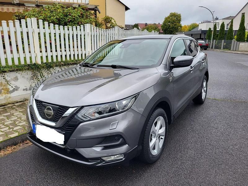 Grau Gebraucht 2018 Nissan Qashqai Acenta SUV | 12.000 € (Fairer Preis) - Bild 1/4