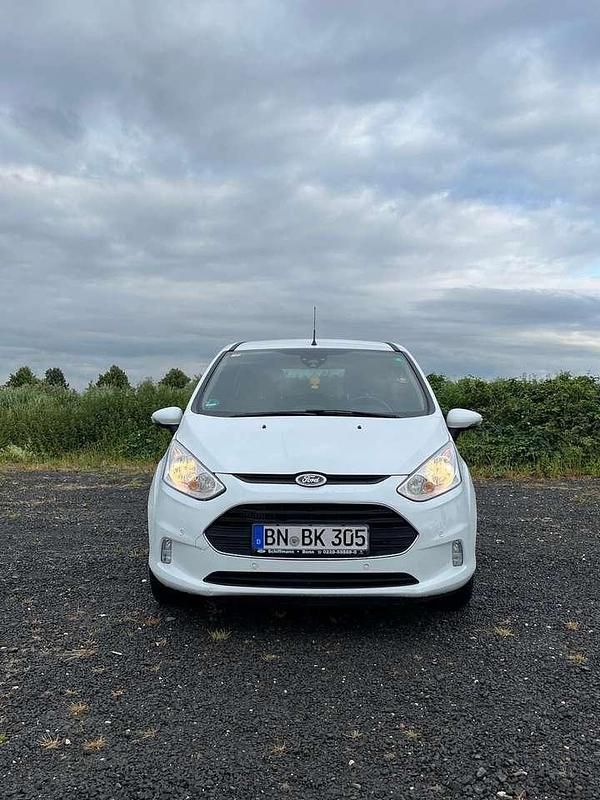 Weiß Gebraucht 2017 Ford B-MAX Cool & Connect Van / Kleinbus | 6.900 € (Superpreis) - Bild 1/4