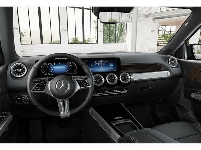 Gebraucht Mercedes GLB250 Advanced Plus 224 PS (164 kW) 2023 Schwarz / nachtschwarz SUV