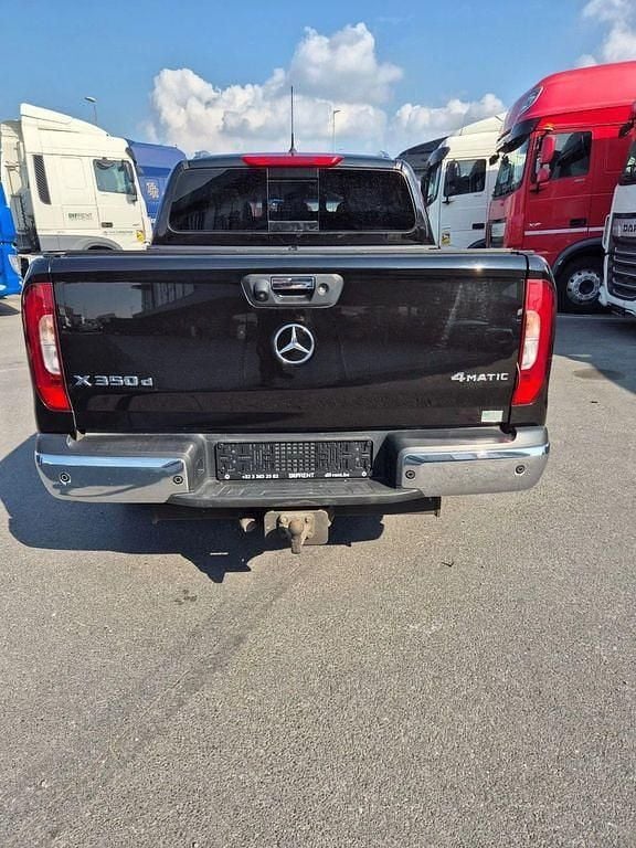 Gebraucht Mercedes X350 258 PS (189 kW) 2020 Schwarz Abholung