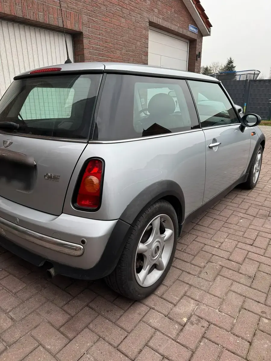 Gebraucht Mini ONE 90 PS (66 kW) 2004 Silber Kleinwagen