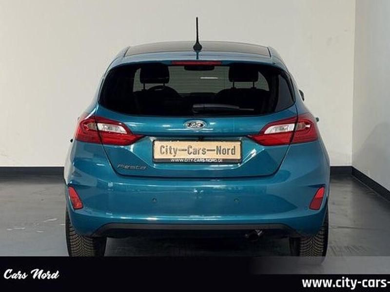 Gebraucht Ford Fiesta Titanium 101 PS (74 kW) 2017 Blau Kleinwagen