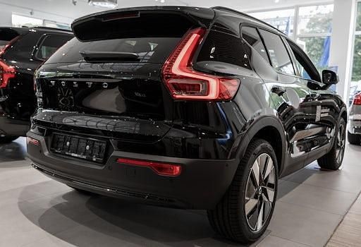 Gebraucht Volvo EX40 Plus 185 kW (252 PS) 2025 Onyx schwarz SUV