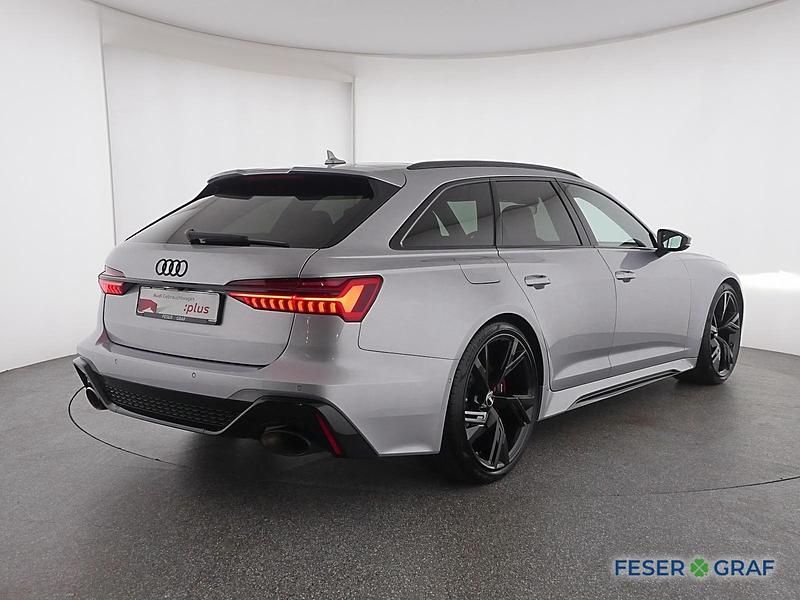 Gebraucht Audi RS6 Ambiente 600 PS (441 kW) 2021 Silber Kombi