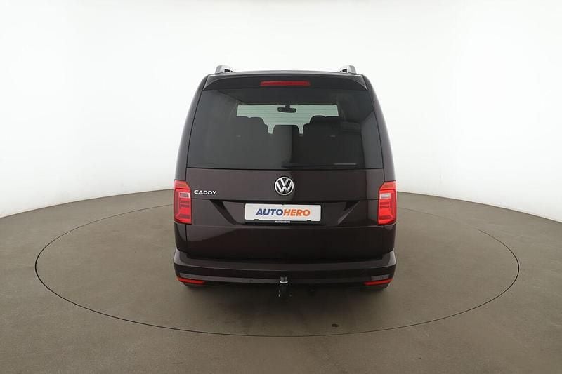 Gebraucht VW Caddy Maxi Comfortline 125 PS (91 kW) 2018 Violett Van / Kleinbus