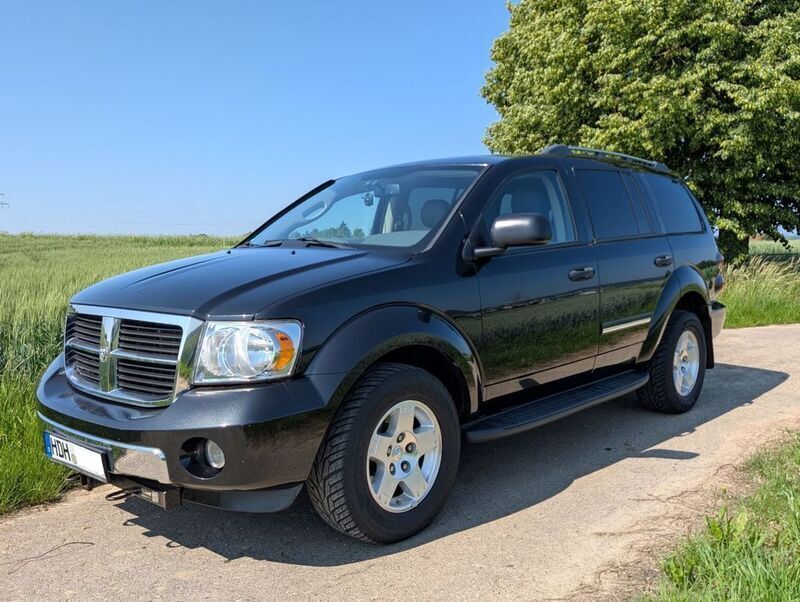 Schwarz Gebraucht 2008 Dodge Durango Limited SUV | 12.500 € - Bild 1/4