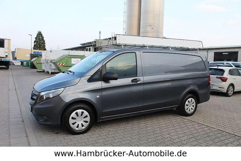 Gebraucht Mercedes Vito 136 PS (100 kW) 2017 Grau Van