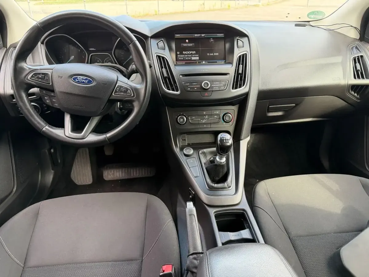 Gebraucht Ford Focus Business Edition 116 PS (85 kW) 2016 Braun Kombi