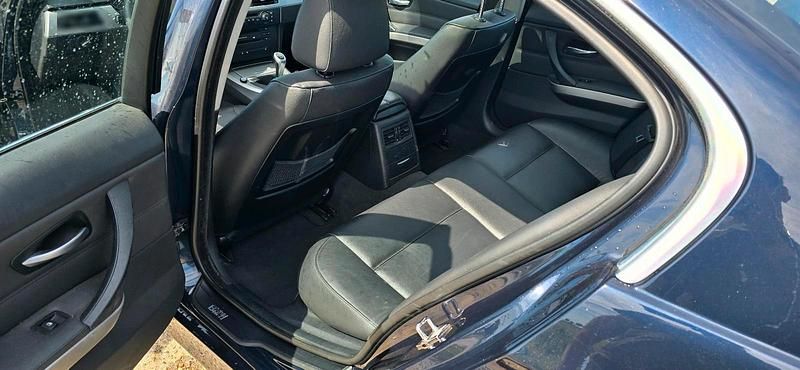 Gebraucht BMW 330 258 PS (189 kW) 2006 Limousine