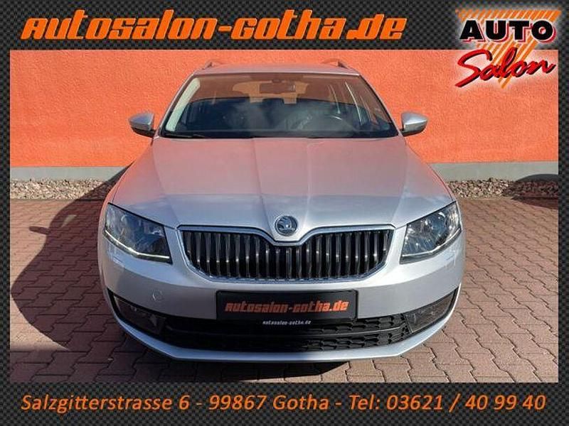Gebraucht Skoda Octavia Elegance 105 PS (77 kW) 2013 Silber Kombi
