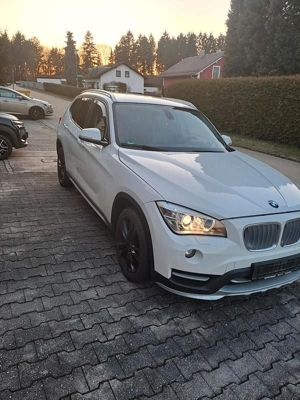 Gebraucht BMW X1 184 PS (135 kW) 2014 Weiß SUV