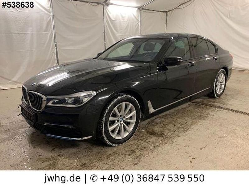 Gebraucht BMW 750 Shadowline 400 PS (294 kW) 2019 Schwarz Limousine