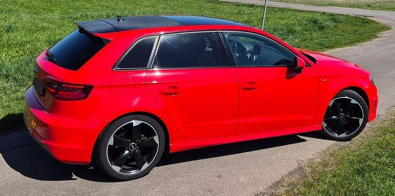 Gebraucht Audi A3 S-Line 150 PS (110 kW) 2015 Rot Limousine