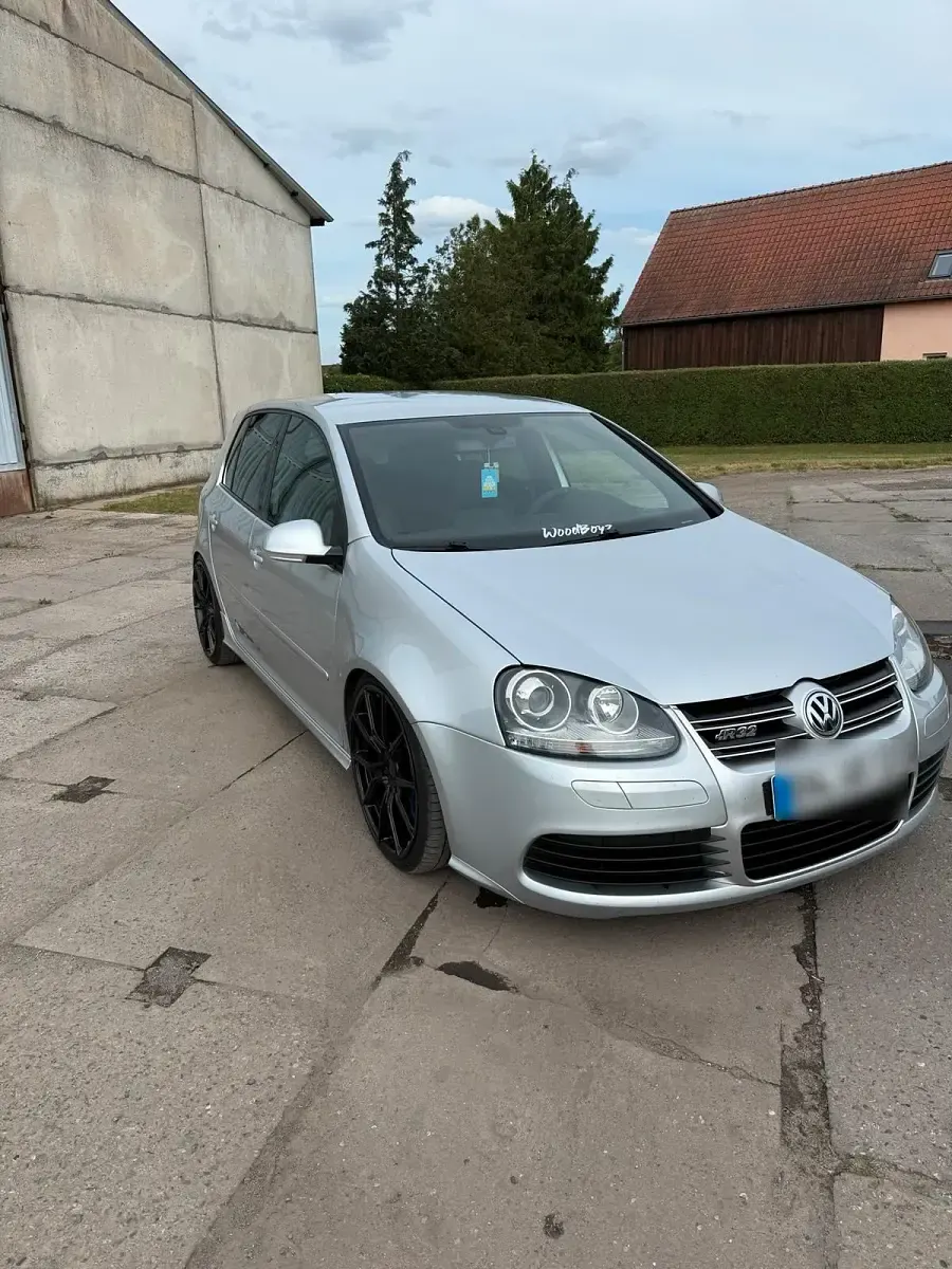 Gebraucht VW Golf V R 250 PS (183 kW) 2007 Silber Kleinwagen
