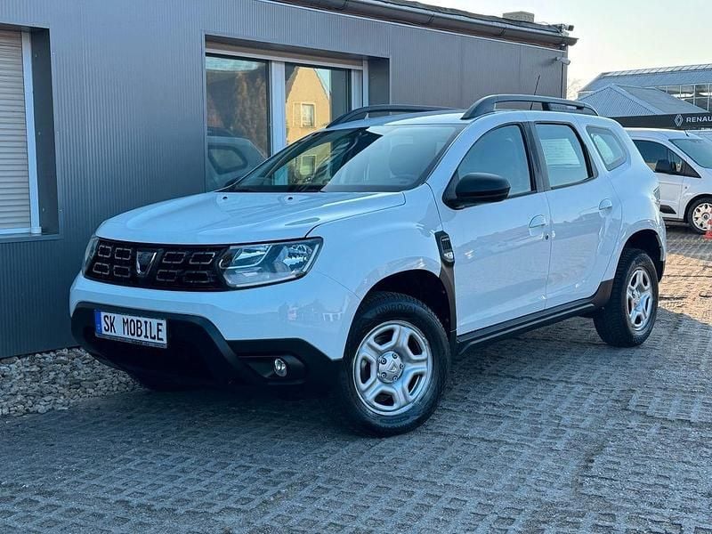Gebraucht Dacia Duster Comfort 114 PS (83 kW) 2019 Weiß SUV