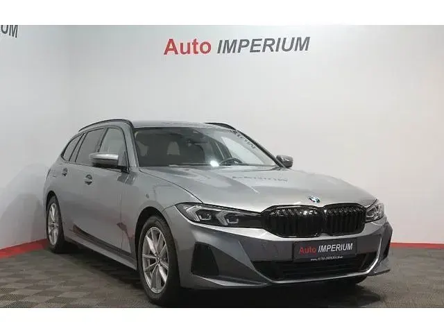 Gebraucht BMW 320 190 PS (139 kW) 2023 Grau Kombi