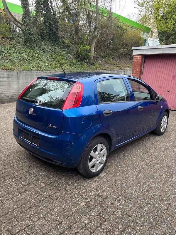 Gebraucht Fiat Punto 78 PS (57 kW) 2008 Blau Kleinwagen