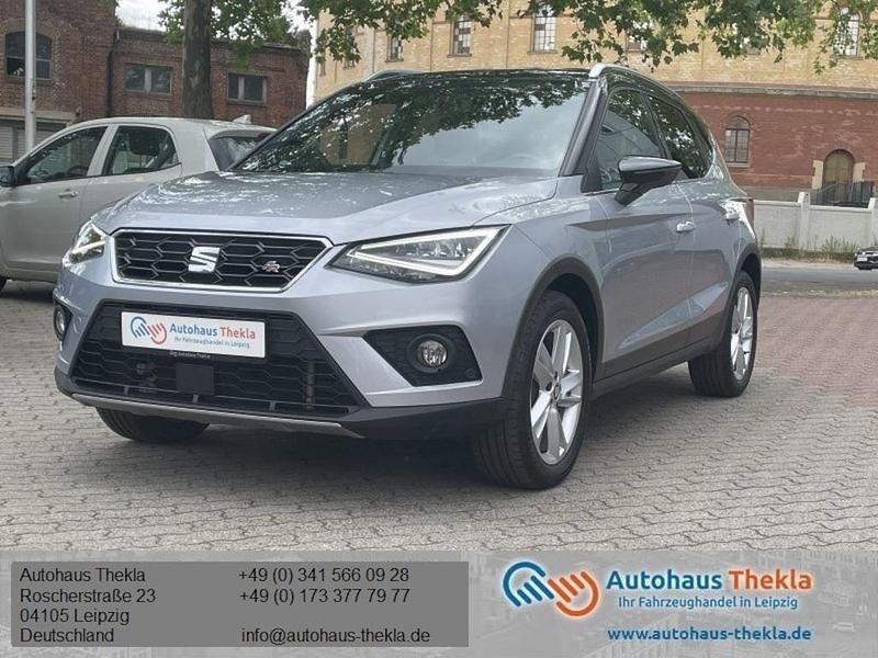 Silber Gebraucht 2021 Seat Arona FR SUV | 14.900 € (Guter Preis) - Bild 1/4