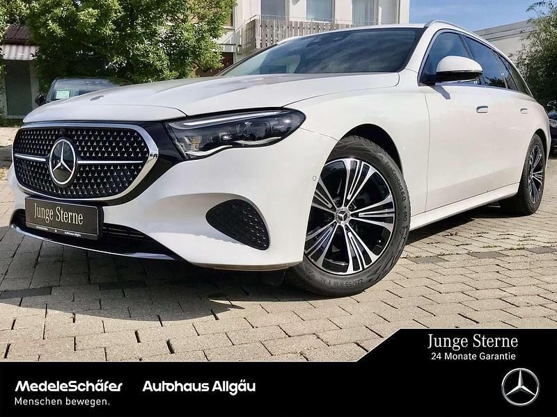 Unilack polarweiß Gebraucht 2024 Mercedes E220 Avantgarde Kombi | 50.770 € (Fairer Preis) - Bild 1/4