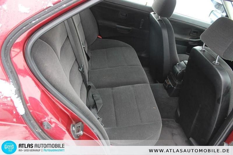 Gebraucht BMW 316 102 PS (75 kW) 1995 Rot Limousine