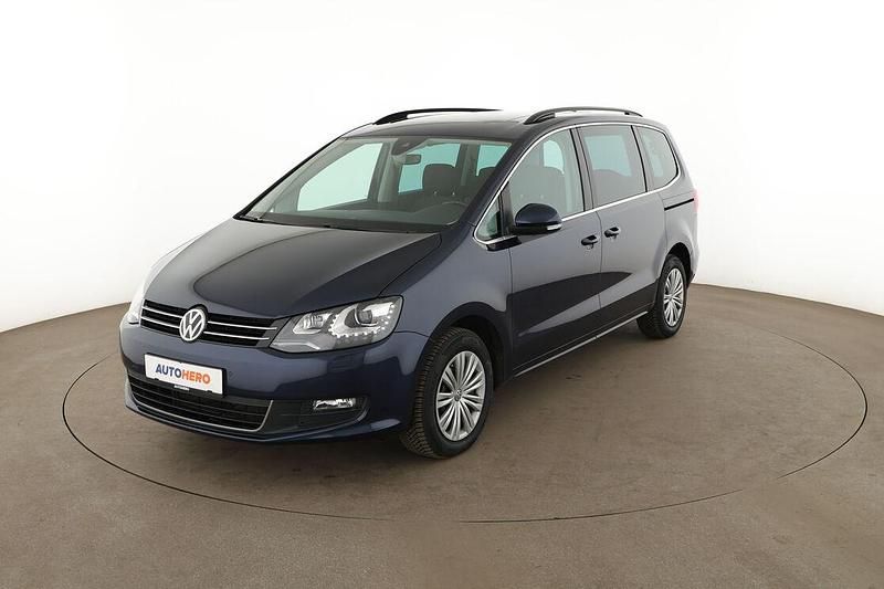 Gebraucht VW Sharan Comfortline 150 PS (110 kW) 2017 Blau Van / Kleinbus