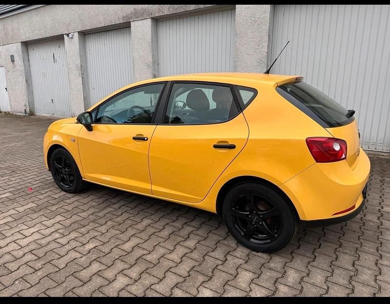 Gebraucht Seat Ibiza 70 PS (51 kW) 2009 Gelb Kleinwagen