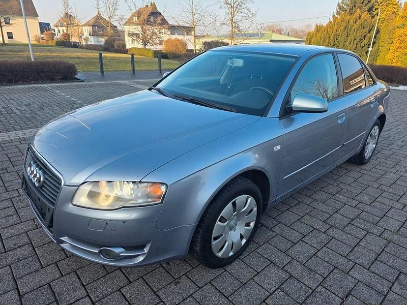 Silber Gebraucht 2005 Audi A4 Limousine | 2.499 € (Guter Preis) - Bild 1/4