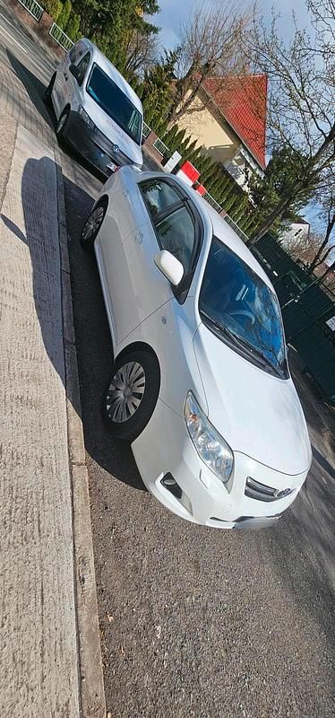 Brugt Toyota Corolla 2009 Hvid Sedan