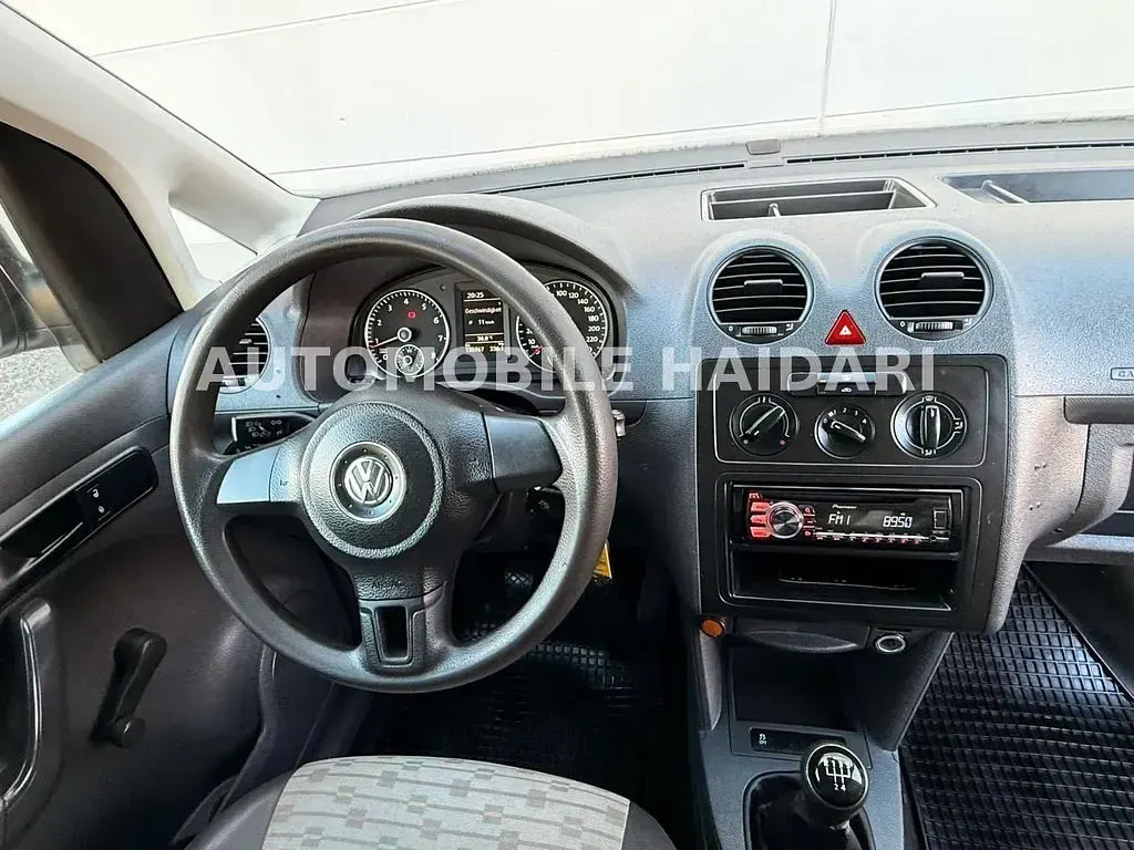 Gebraucht VW Caddy Maxi 109 PS (80 kW) 2012 Weiß Van / Kleinbus