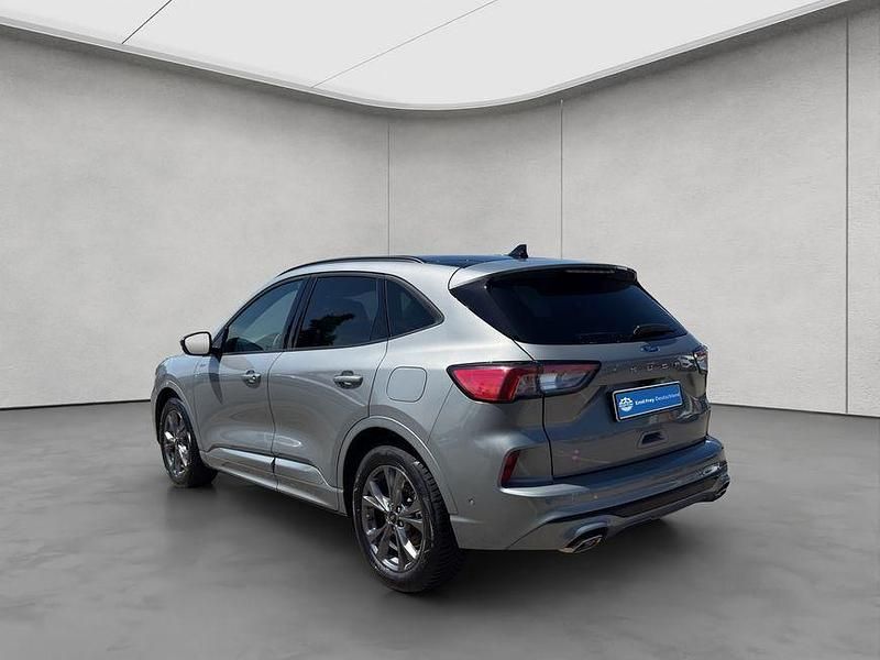 Gebraucht Ford Kuga ST-Line X 150 PS (110 kW) 2023 Mineral silber metallic SUV