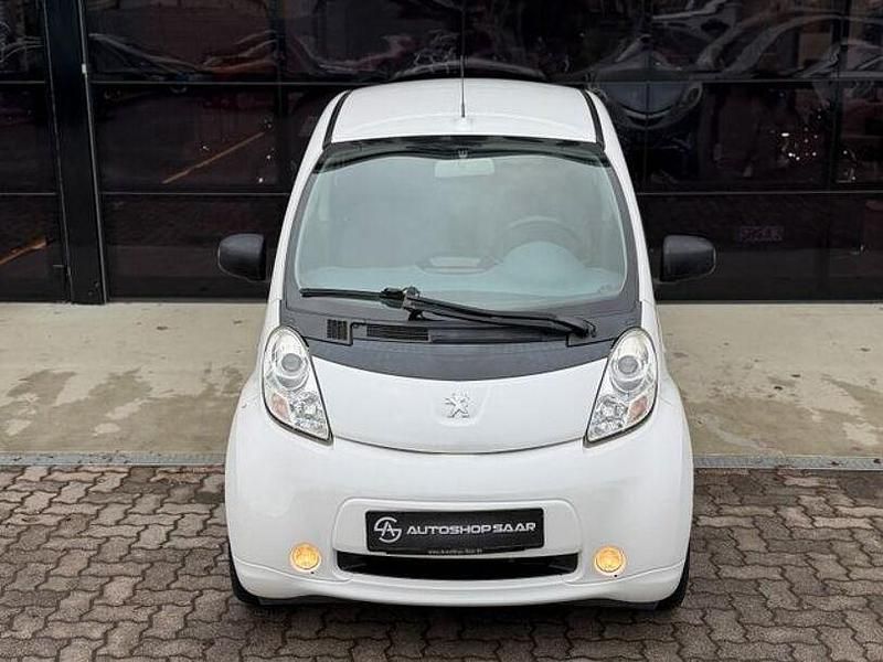 Gebraucht Peugeot iON 35 kW (48 PS) 2012 Weiß Kleinwagen