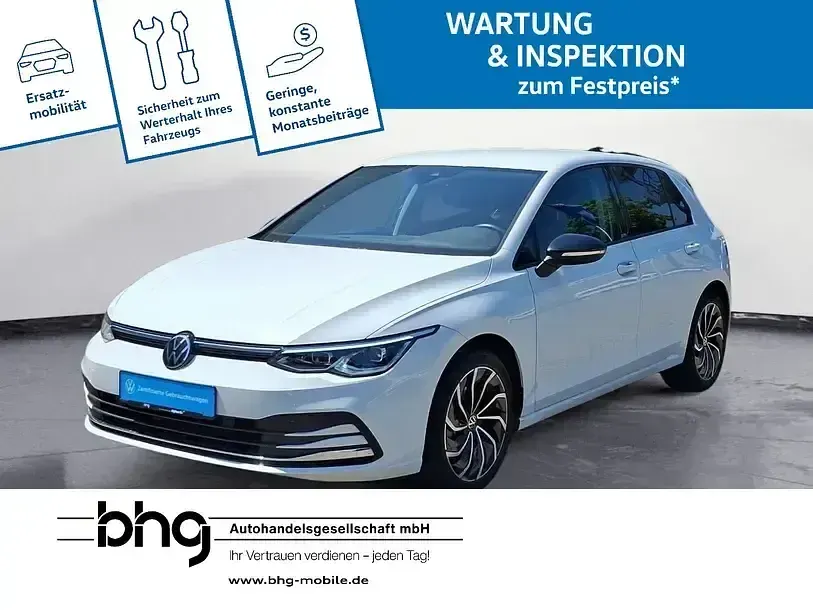 Gebraucht VW Golf VIII Active 150 PS (110 kW) 2022 Weiß Limousine