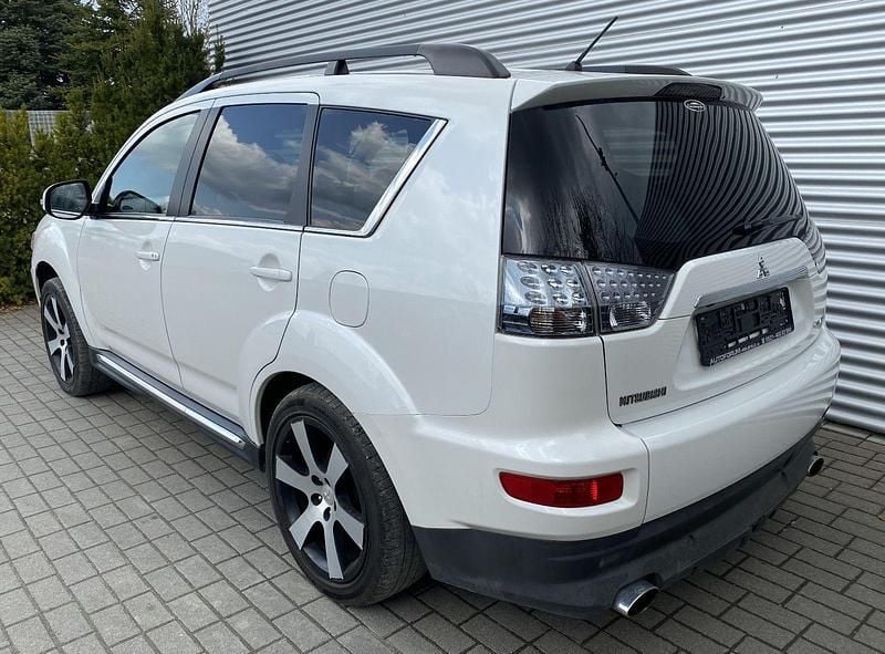 Gebraucht Mitsubishi Outlander Instyle 177 PS (130 kW) 2012 Weiß SUV