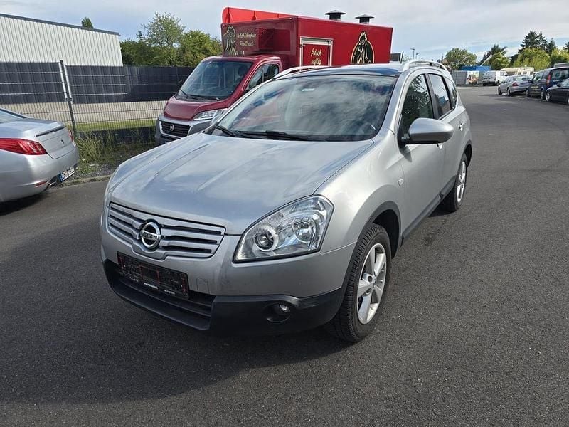 Silber Gebraucht 2010 Nissan Qashqai SUV | 4.980 € (Guter Preis) - Bild 1/4