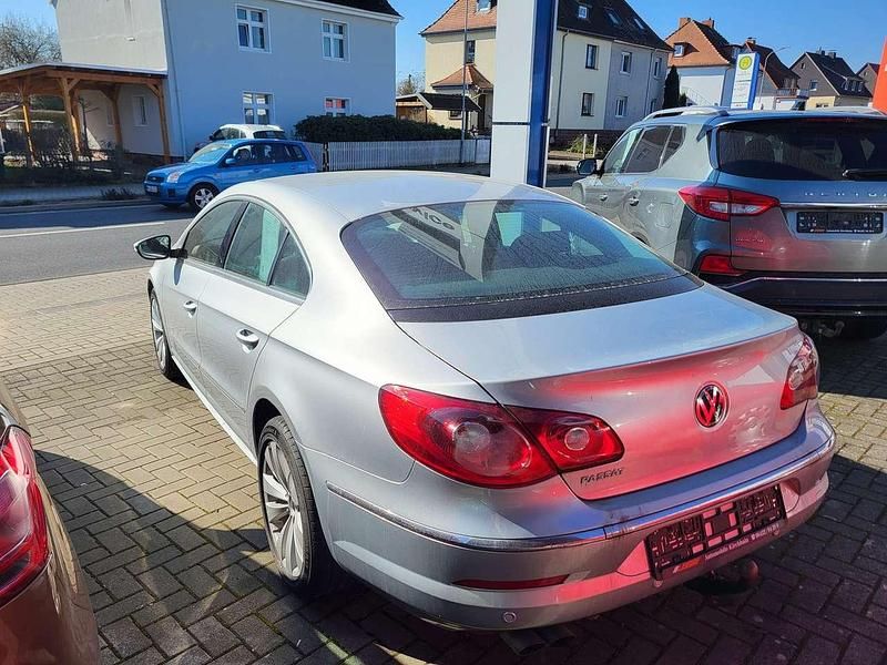 Gebraucht VW Passat Basis 140 PS (102 kW) 2008 Reflexsilber metallic Limousine