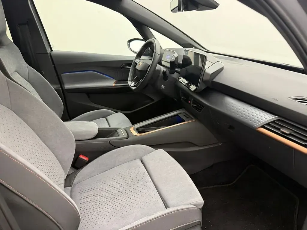 Gebraucht Cupra Born 150 kW (204 PS) 2024 Grau Kleinwagen