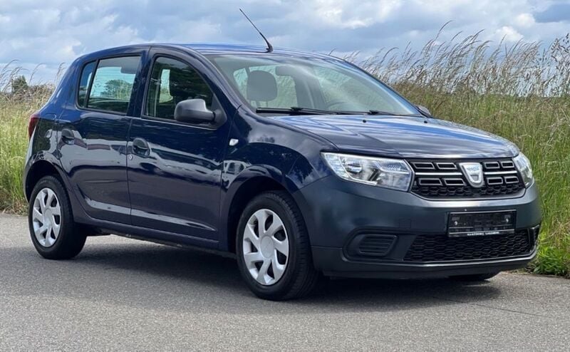 Blau Gebraucht 2015 Dacia Sandero Essentiel Kleinwagen | 2.990 € (Guter Preis) - Bild 1/3