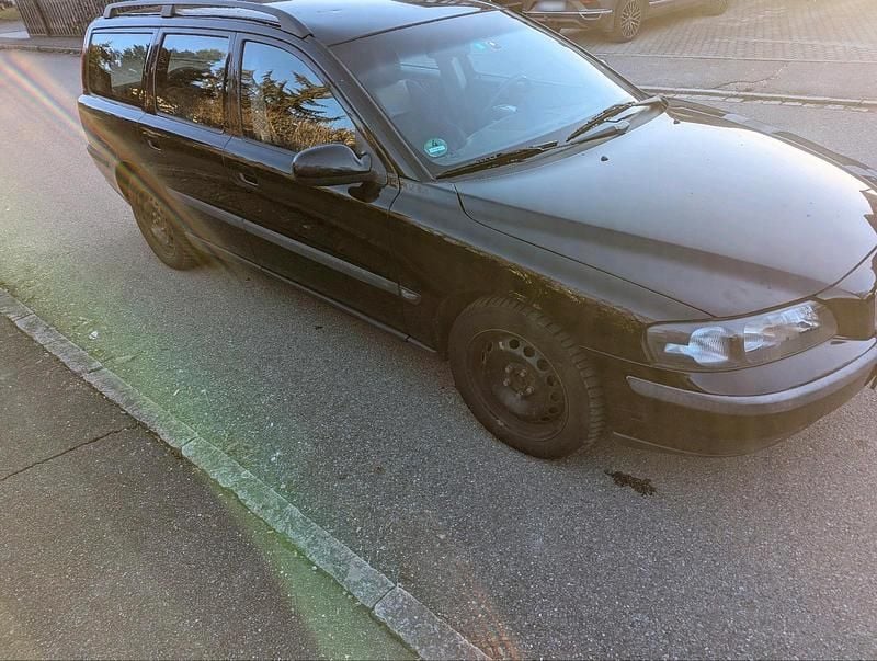 Gebraucht Volvo V70 140 PS (102 kW) 2002 Schwarz Kombi