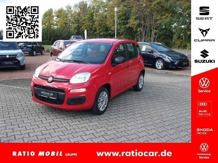 Rot Gebraucht 2020 Fiat Panda Easy Kleinwagen | 9.590 € (Fairer Preis) - Bild 1/4