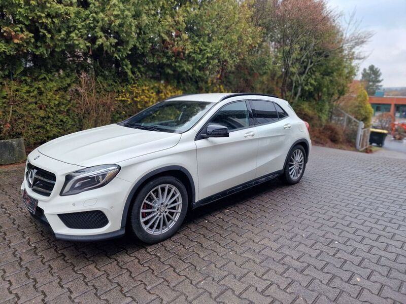 Gebraucht Mercedes GLA220 AMG line 170 PS (125 kW) 2015 Weiß SUV
