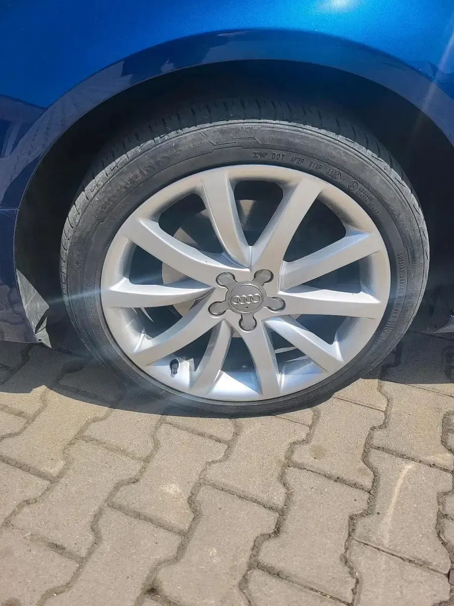 Gebraucht Audi A4 S-Line 2014 Blau Kombi