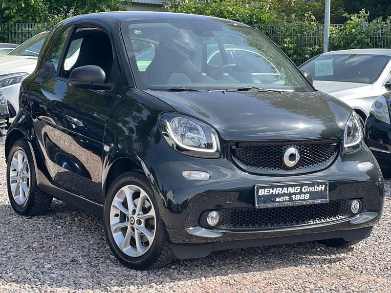 Gebraucht Smart ForTwo Coupé 90 PS (66 kW) 2017 Tridion sicherheitszelle in bl Kleinwagen