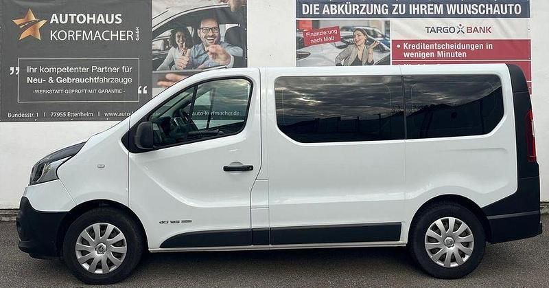 Gebraucht Renault Trafic Expression 125 PS (91 kW) 2017 Other Van / Kleinbus