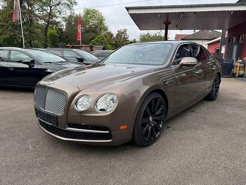 Braun Gebraucht 2014 Bentley Flying Spur Limousine | 39.990 € (Guter Preis) - Bild 1/4