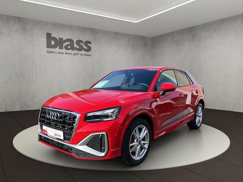 Gebraucht Audi Q2 Ambiente 150 PS (110 kW) 2024 Progressivrot metallic SUV
