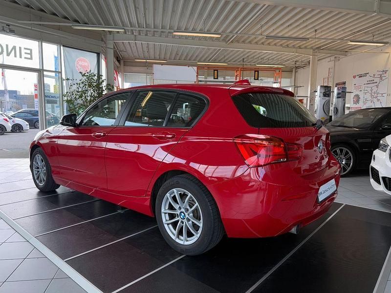 Gebraucht BMW 116 Advantage 109 PS (80 kW) 2015 Rot Kleinwagen