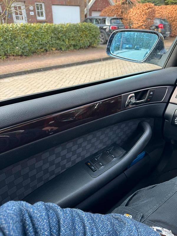 Second-hand Audi A6 165 CP (121 kW) 2000 Albastru Berlinǎ