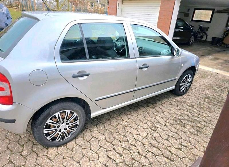 Gebraucht Skoda Fabia 75 PS (55 kW) 2006 Silber Limousine