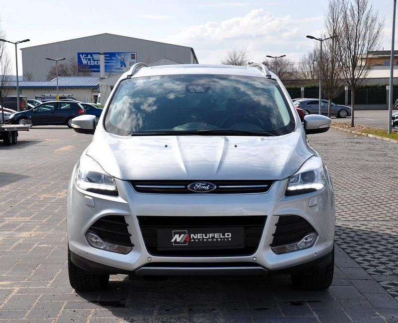 Gebraucht Ford Kuga Style 140 PS (102 kW) 2013 Silber SUV
