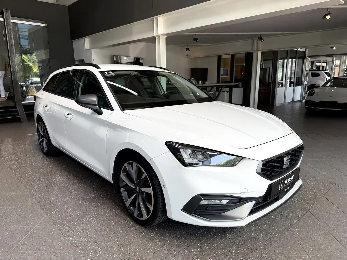 Gebraucht Seat Leon FR 131 PS (96 kW) 2020 Weiß